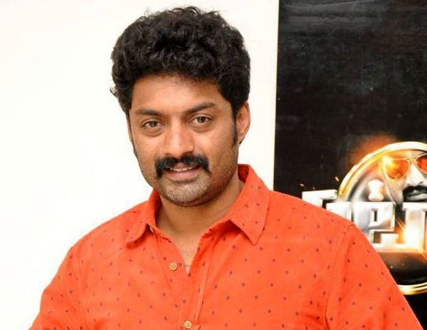 kalyan ram,isam movie,chinni ramayya movie,ramesh varma,other producer  ఇంతకీ ఈ 'చిన్నిరామయ్య' ఎవరు? 